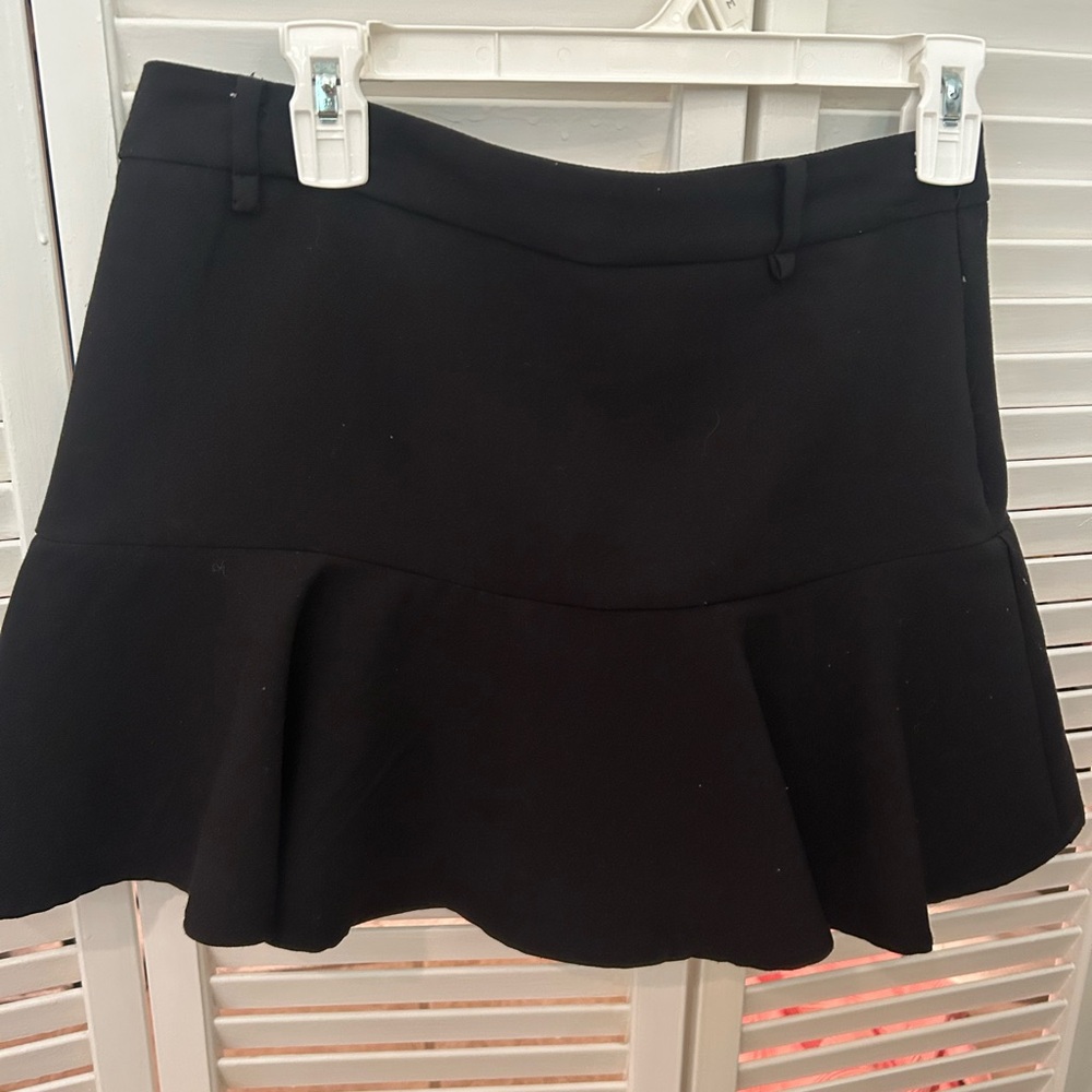 Do+Be Black Mini Skirt- Shorts built-in underneath, size medium